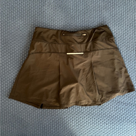 L.L. Bean Women's Sports Skort - Picture 3 of 7
